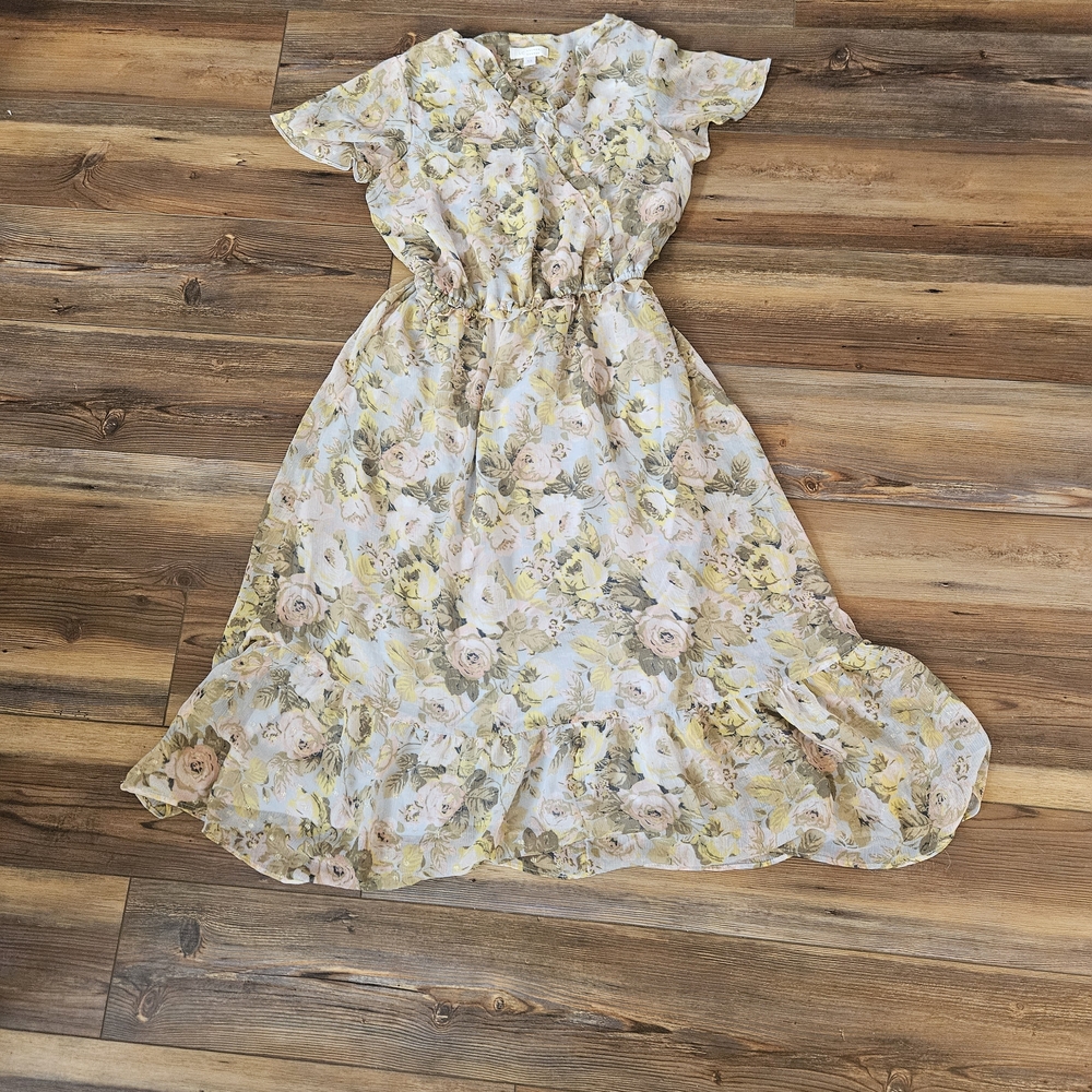 LC Lauren Conrad Yellow and Pink Floral Dress - Picture 2 of 7